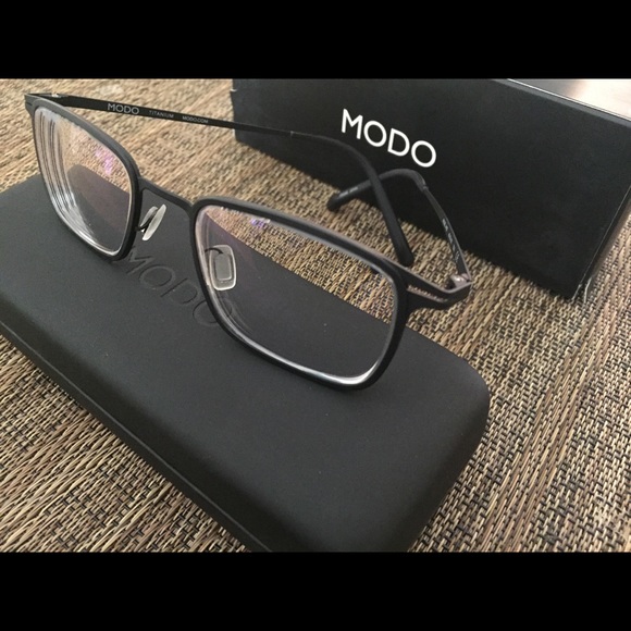 New Never Used Modo Glasses display picture 2